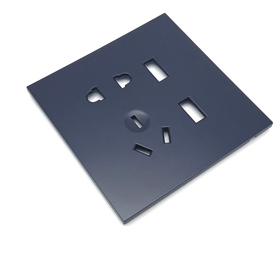 开关面板注塑喷油